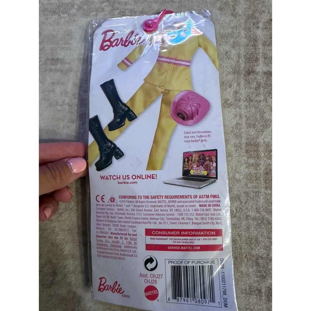 Barbie Fashions Firefighter Outfit with Helmet & Boots – 2014 Mattel – NEW NIP
